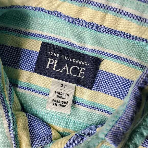 The Children's Place Boys Plaid Short Sleeve Button-Up Dress Shirt Size 2T - Picture 2 of 8
